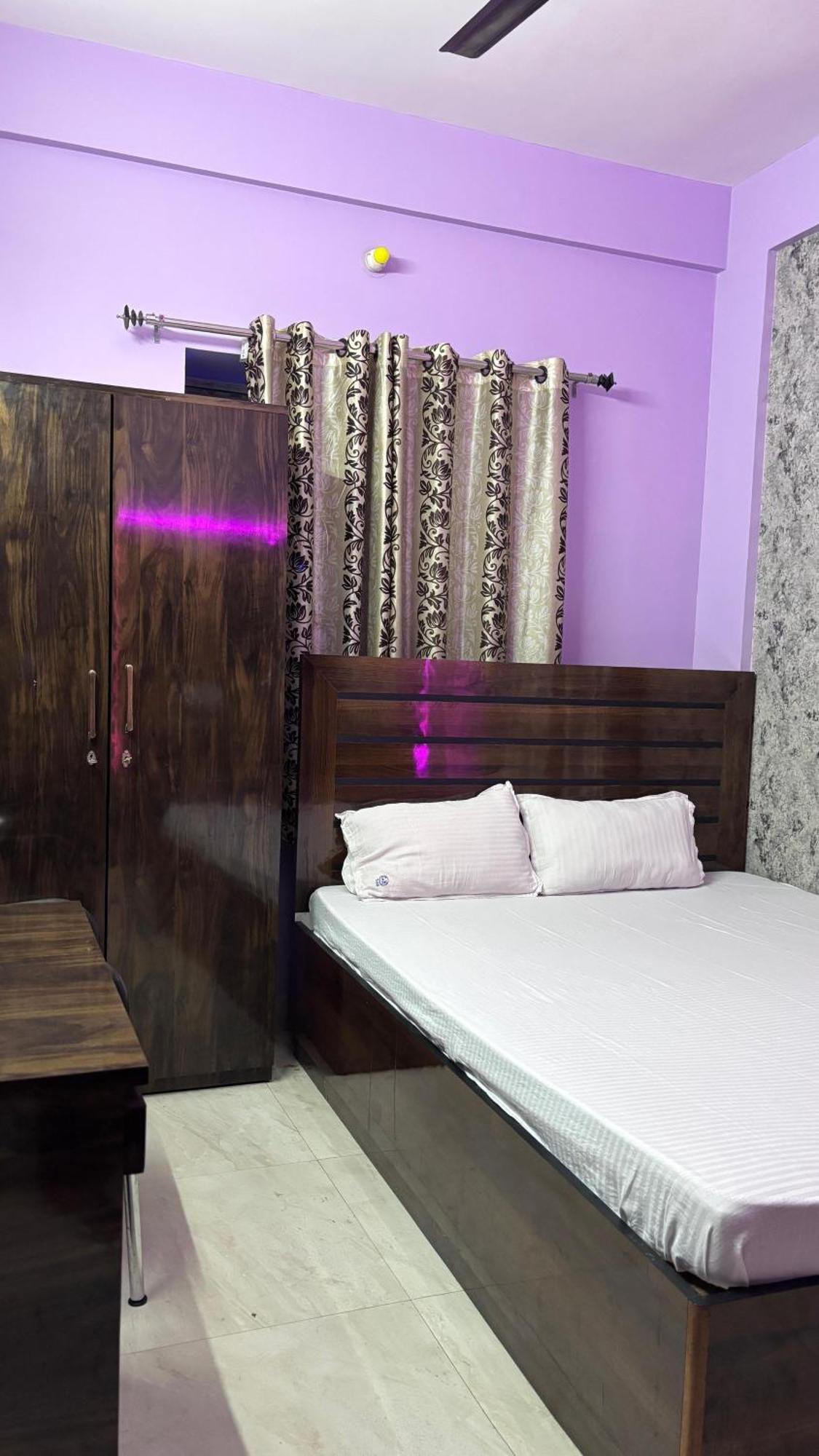 Garden Guest House Near Rene Tower Ruby General Hospital Calcutta  Esterno foto